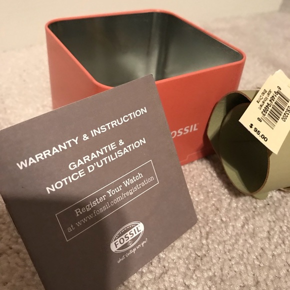 Fossil Watch - Picture 4 of 6